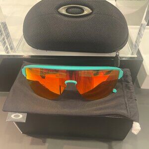 New Oakley (OO9248) Corridor Prizm Shield Sunglasses
